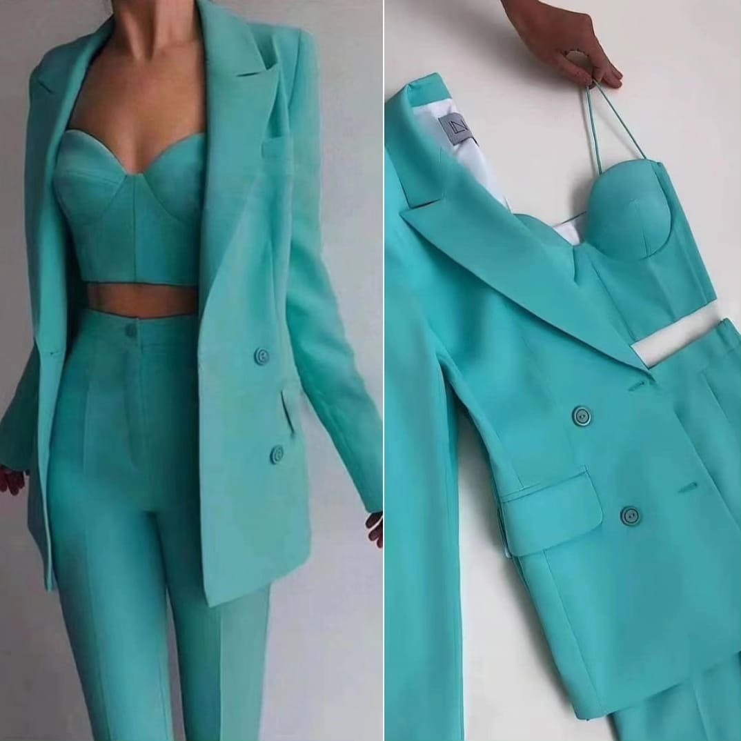 Raisa blue suit for fashionista